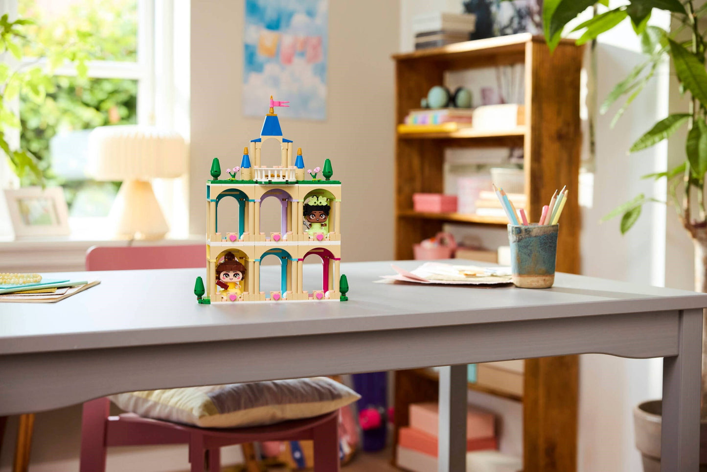43291 Die Mini-Prinzessinnen Belle und Tiana mit ihrem Schloss